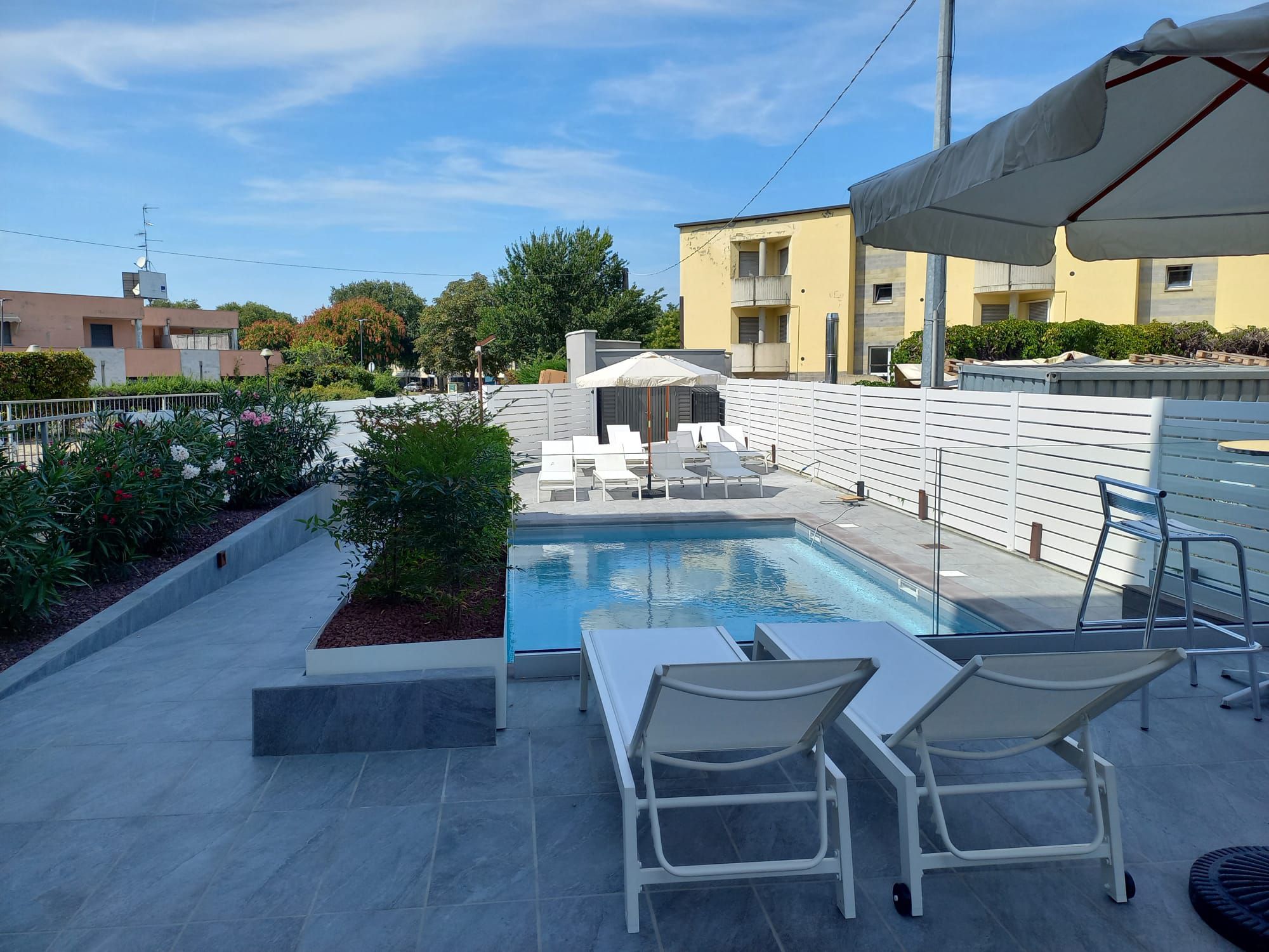 Hotel con Piscina a Parma? Hotel Campus ovviamente: attiva la nuova Piscina di Hotel Campus Parma Collecchio per un'Esperienza di Soggiorno fantastica | Fitness Camere Rinnovate Spaziose Familiari WiFi Colazione ottima Parcheggio Bike Room